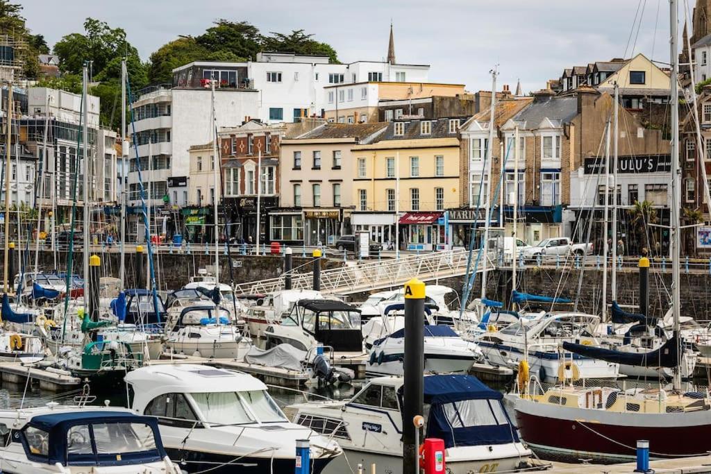 Blue Skies Apartment - Harbour Views Torquay Exterior photo